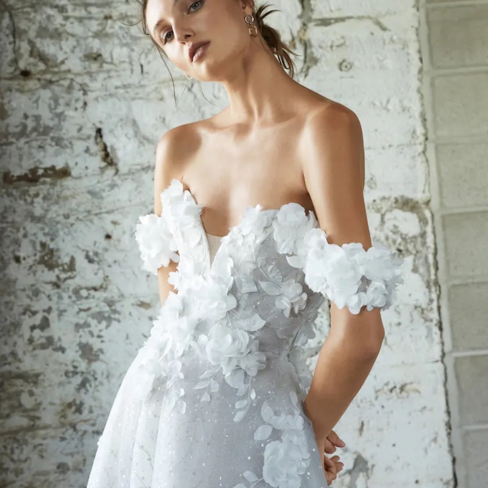 Rivini Elizabeth Wedding Gown